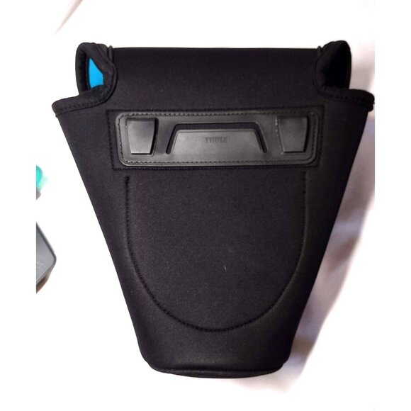 Thule Capstone 32 Liter Backpack Men's Fit Grey with DSLR Camera Holster - Picture 10 of 15